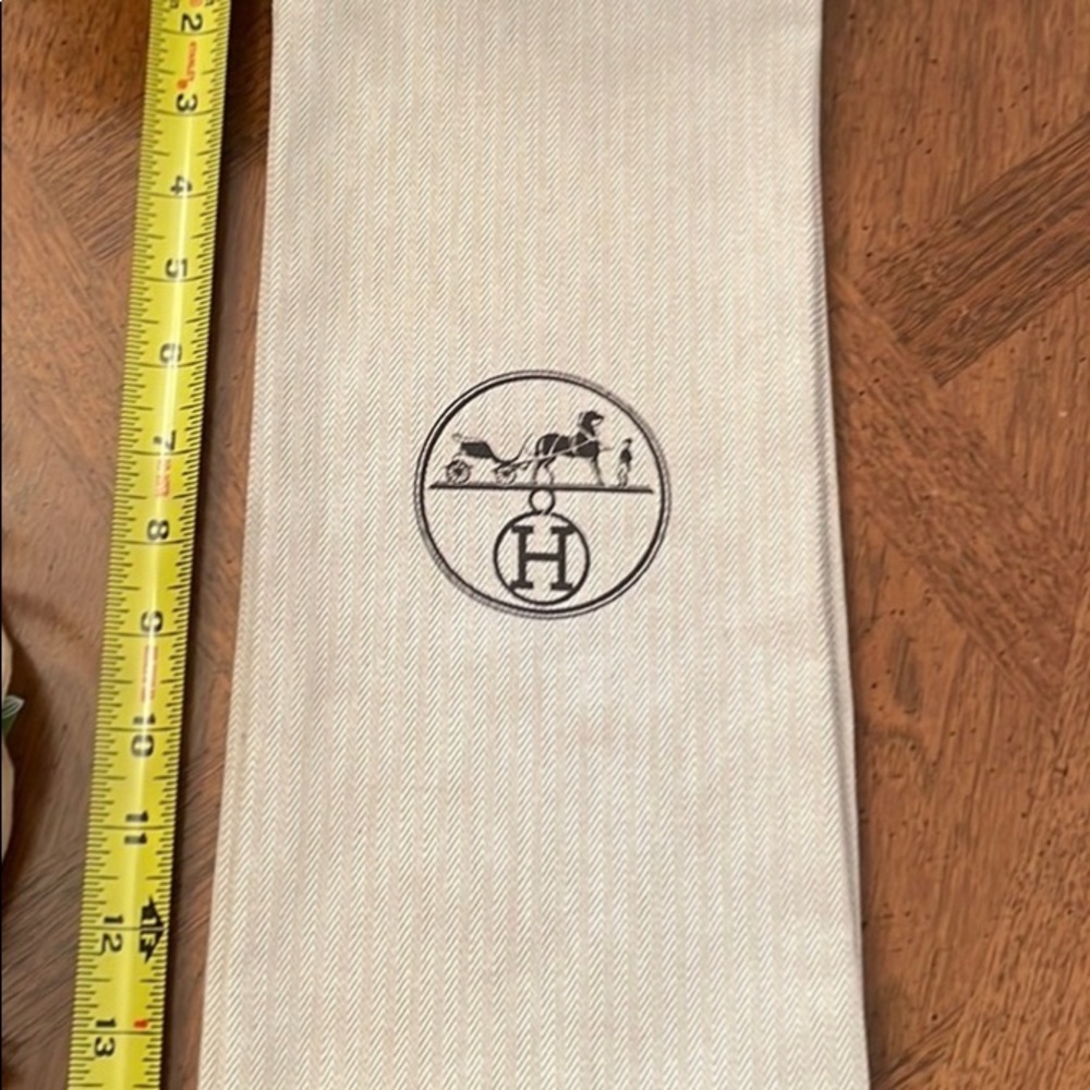 Authentic Hermes Dust bag.